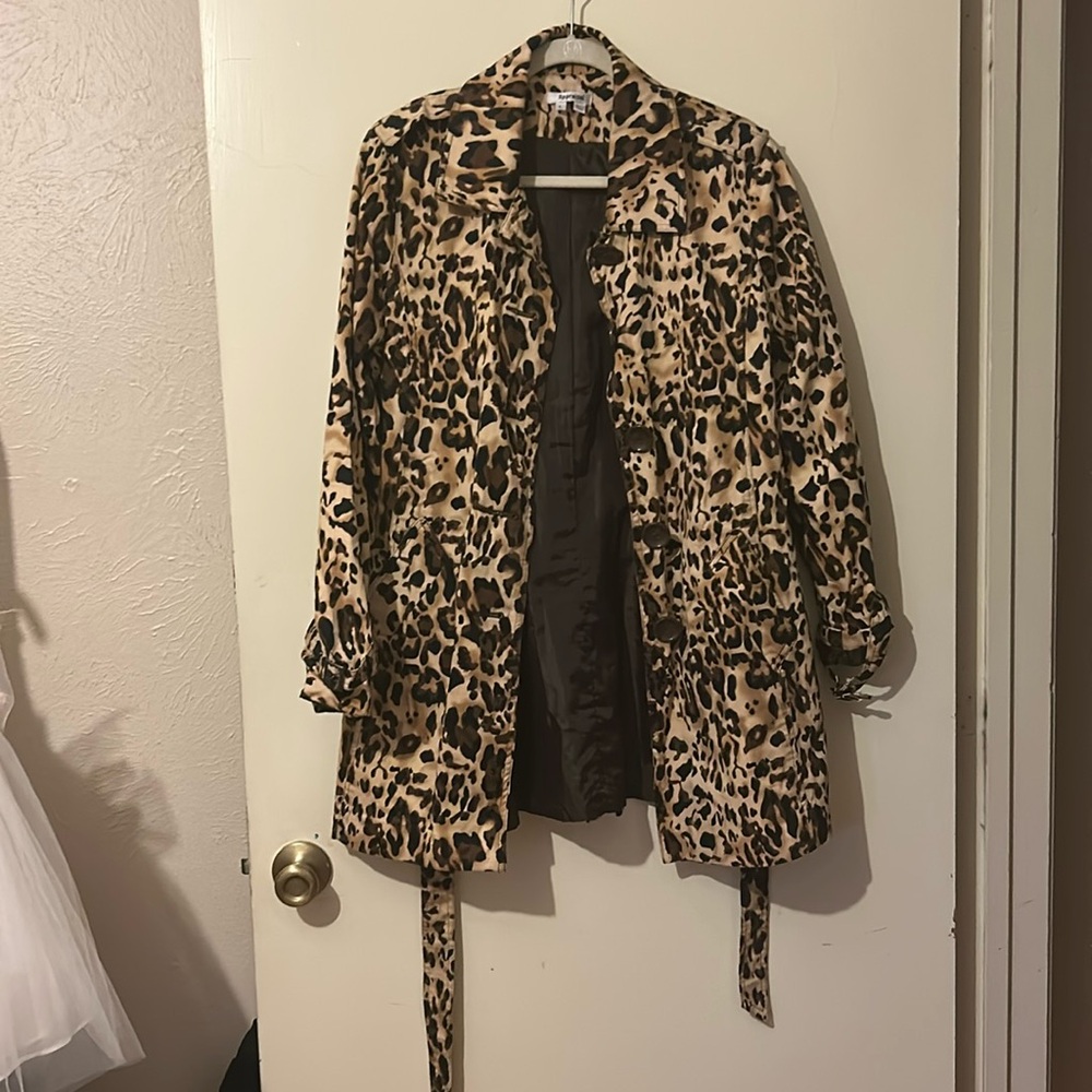 Leopard coat